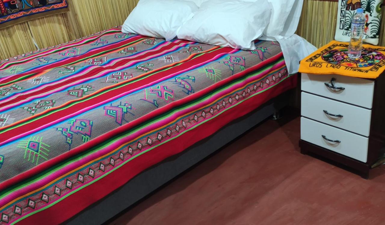 Uros Maya Lodge Пуно Экстерьер фото