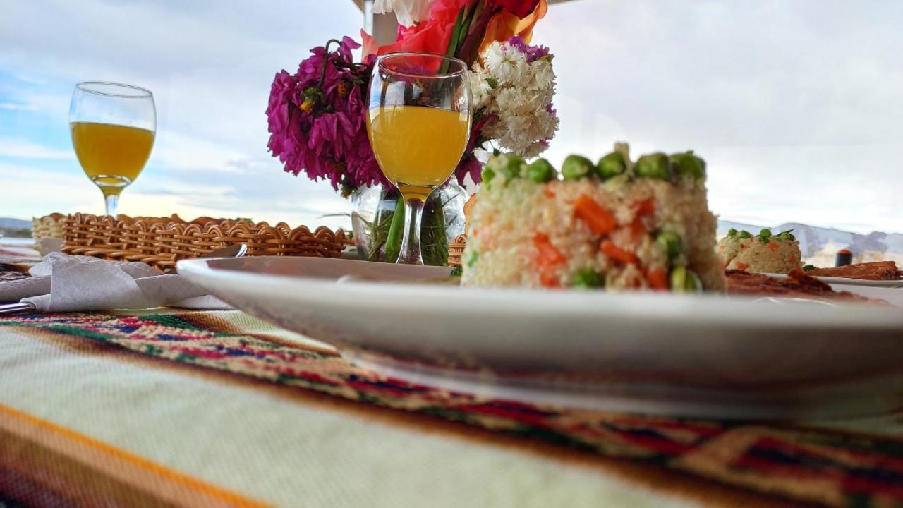 Uros Maya Lodge Пуно Экстерьер фото