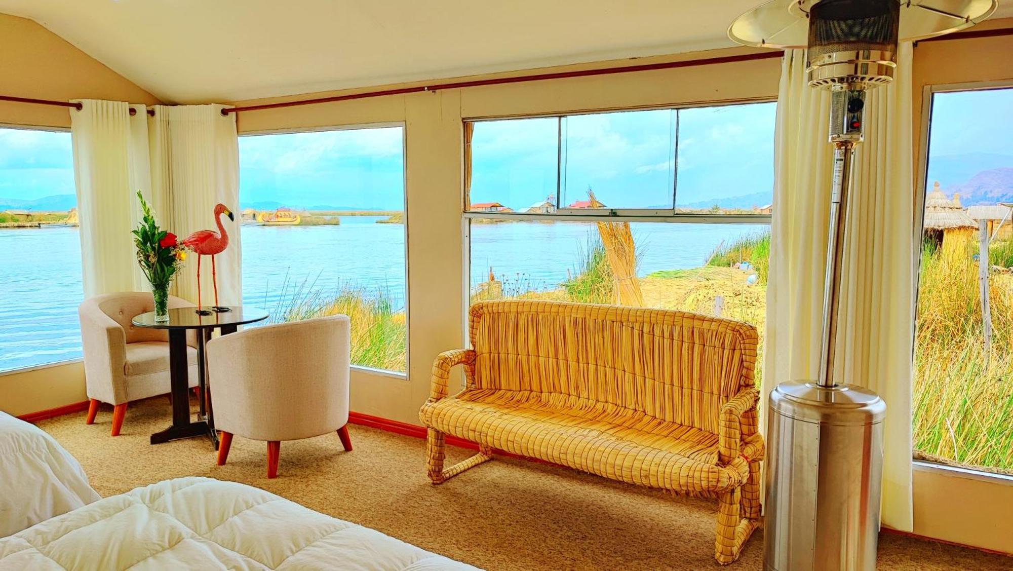 Uros Maya Lodge Пуно Экстерьер фото
